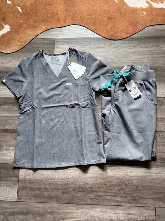 Figs Pants - FIGS Gray Scrub Set with Teal Drawstring XS